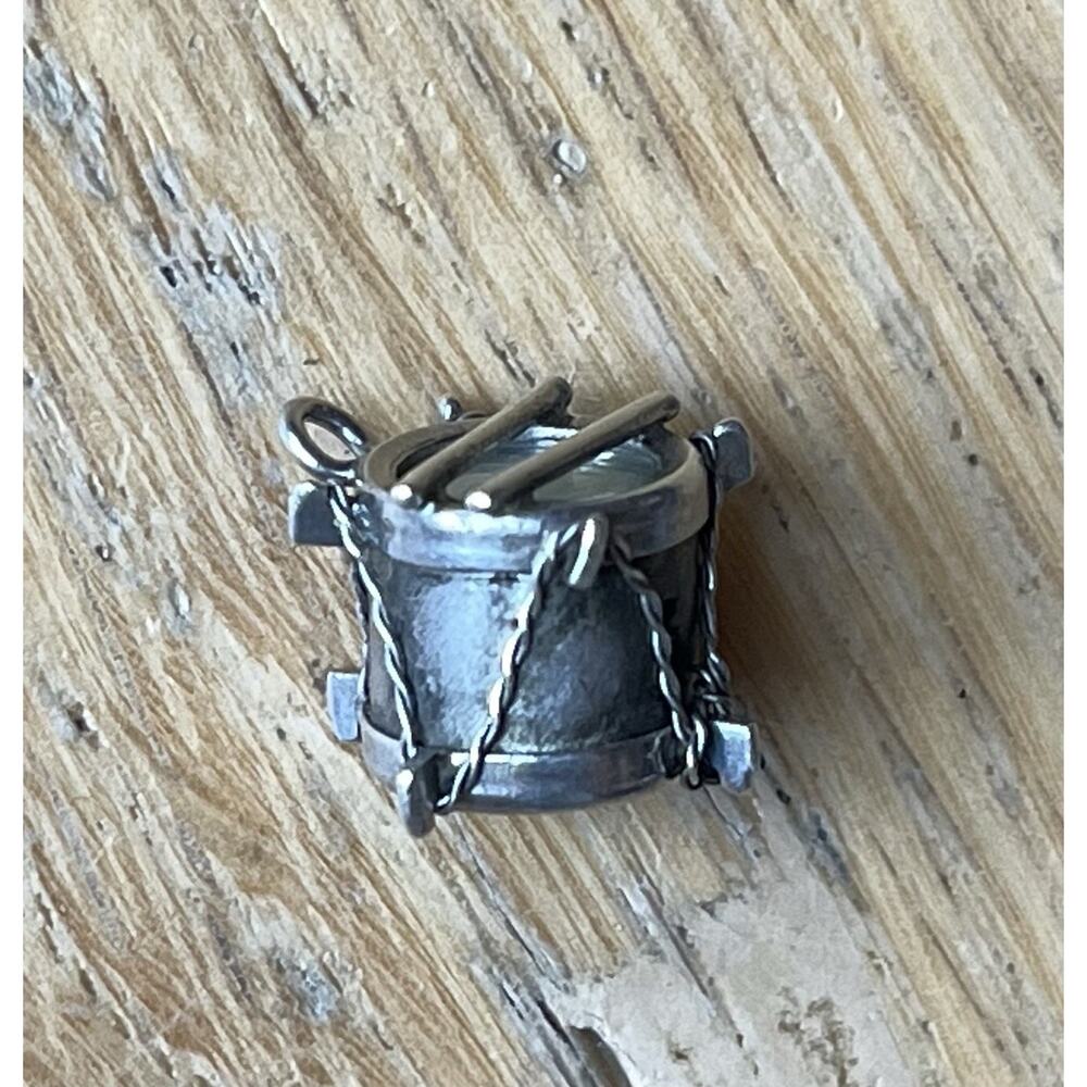 925 Sterling Silver Vintage Real Mother-of-Pearl Drum Charm Pendant Double Sided - Picture 10 of 11